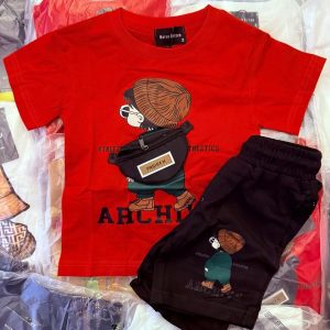 Red Archies with Brown Cap
